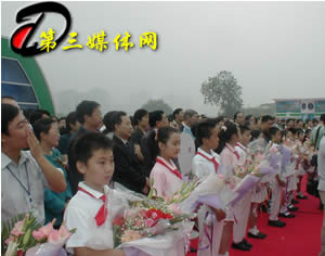 ר�⣬�������йش���Խ�¡�ؿ�Ļ��(ͼ)